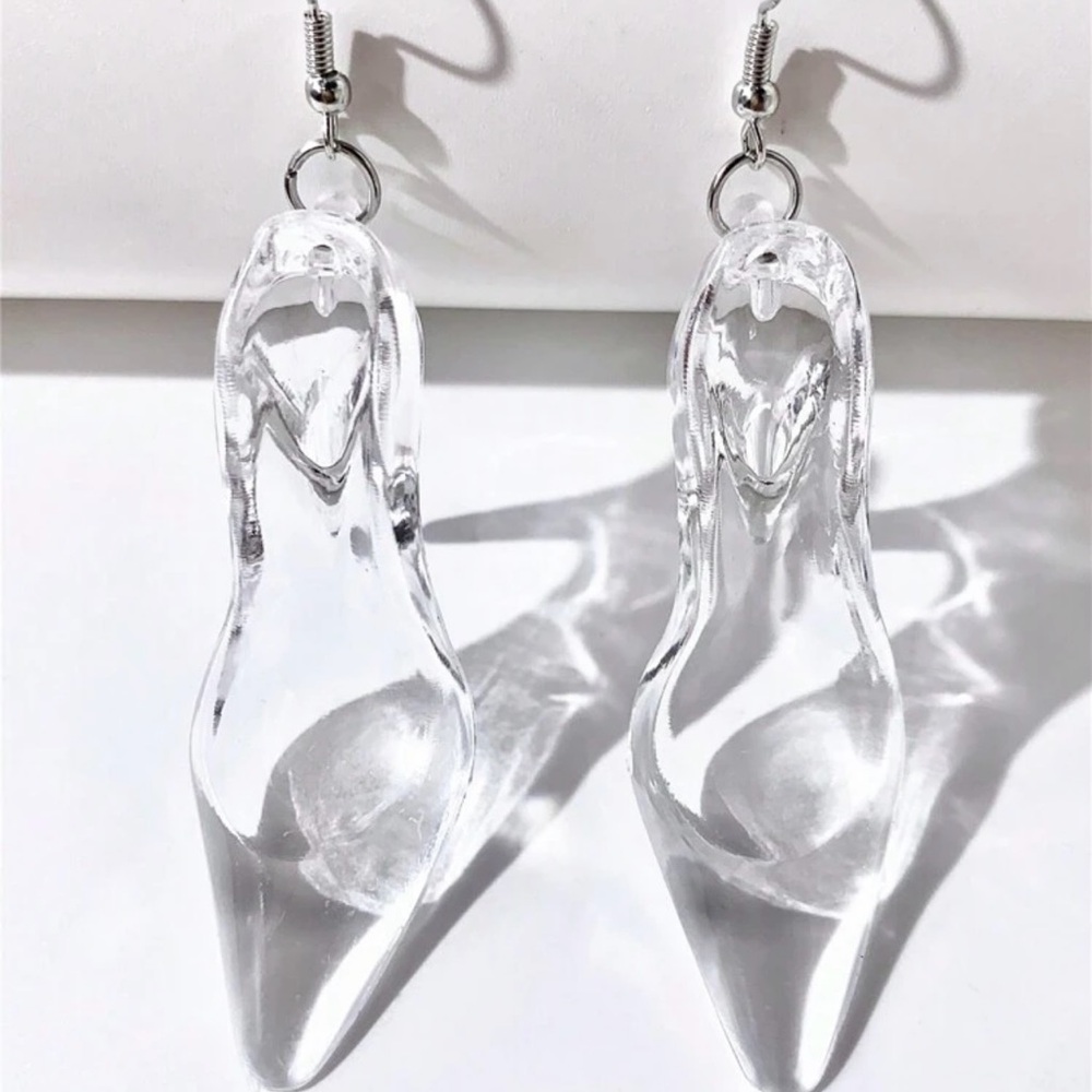 Brand New Glass Slippers Dangle Earrings